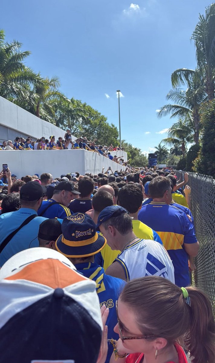 Increíble.
No habrá ninguna igual.
La gente de Boca es única.