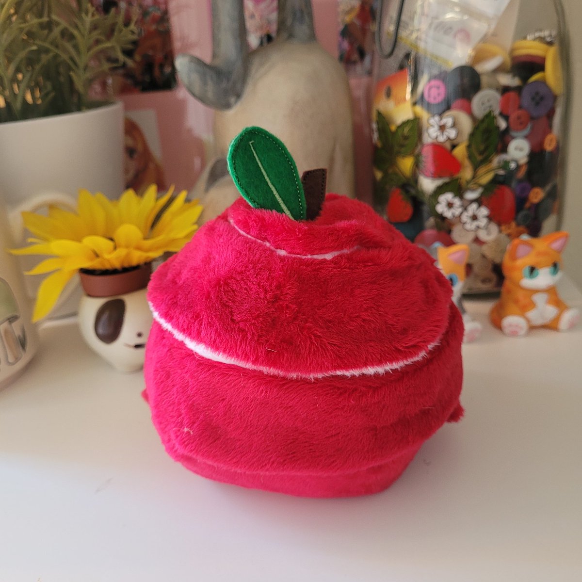 mari 💐 tweet media