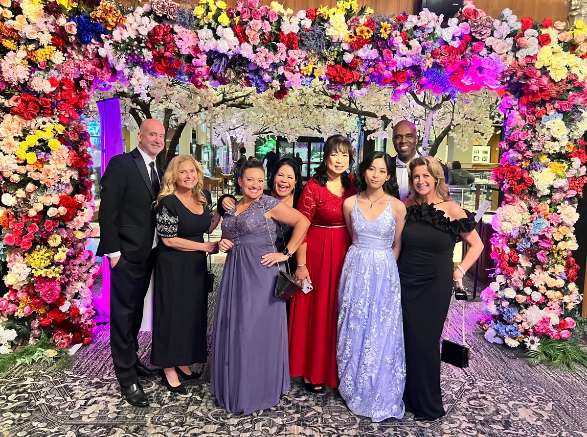 SearchPros tweet media