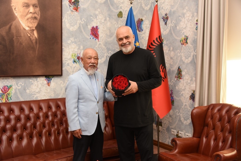 Yohei Sasakawa tweet media