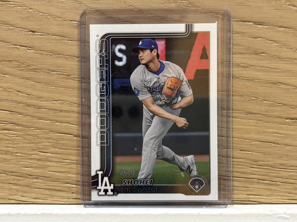 christopherdina's tweet image. Very cool to open a pack and get this card on the same day Shohei Ohtani makes his return to the mound (he last pitched Aug. 2023) #ohtani #topps2025 #toppsseries2 #ShoheiOhtani