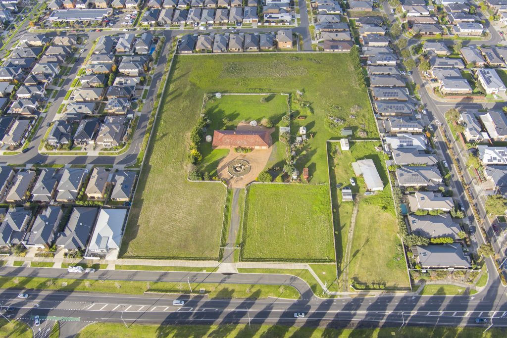 joedirt501's tweet image. The house in the middle is what baby boomers had and they say they &quot;worked hard for&quot; and the other rat boxes are what we get because we don&apos;t work &quot;hard enough&quot;