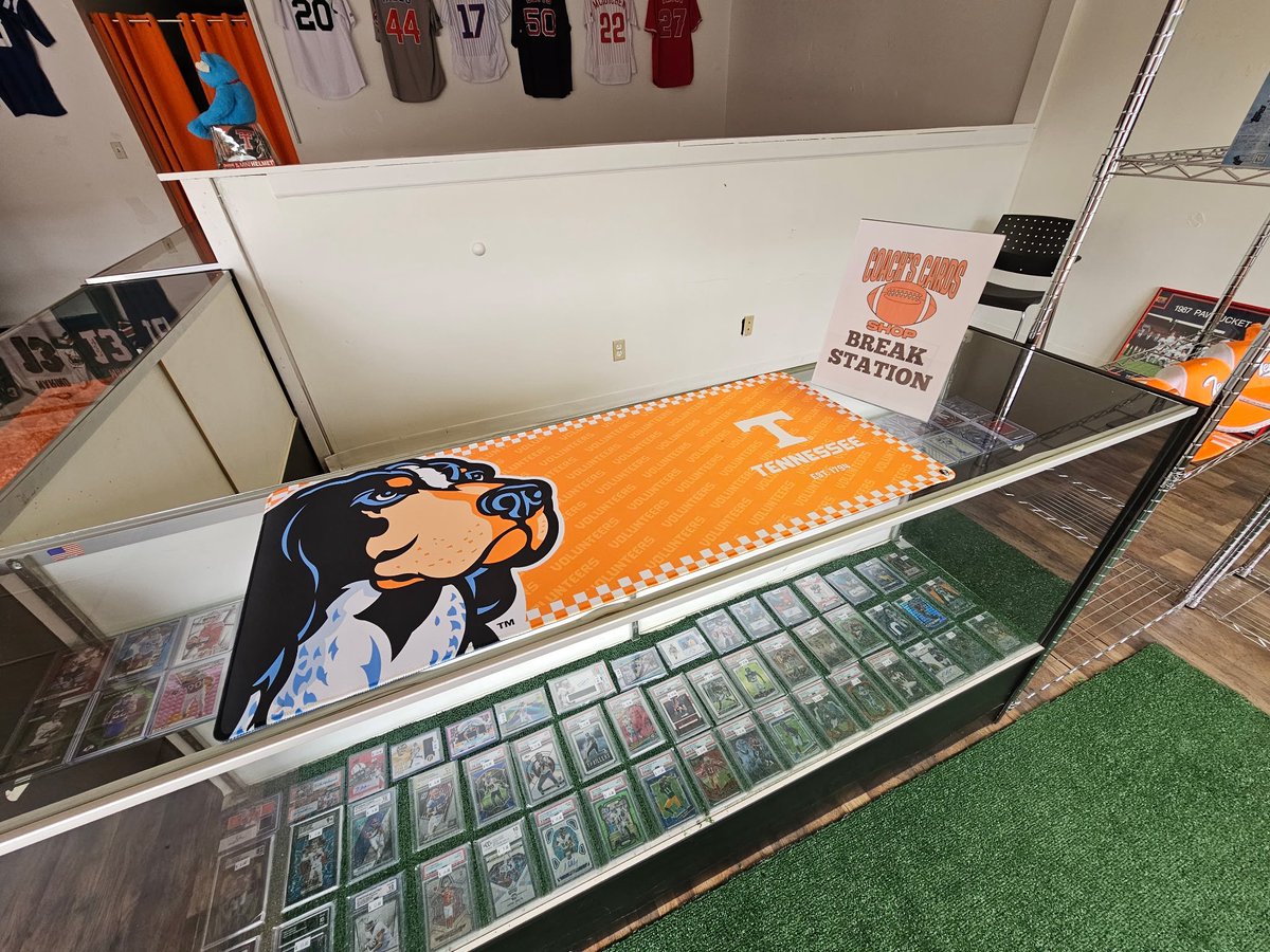 RemingtonYoung's tweet image. Launched the first store. Knoxville area! Sports cards & More. Done in 1 day a lot to add. But we striving to be great!