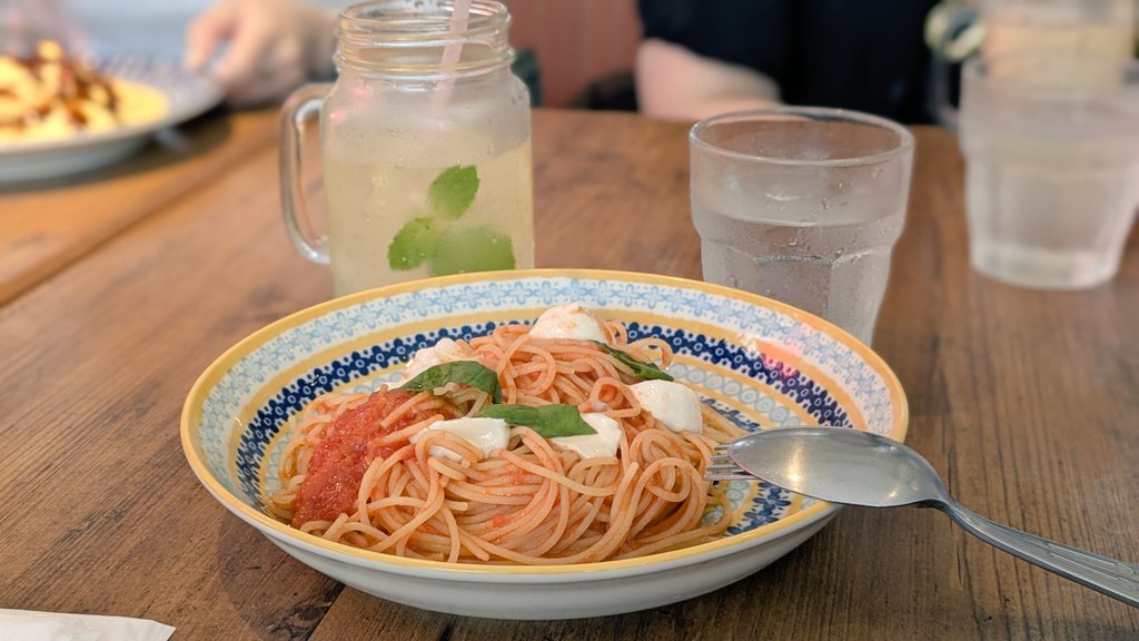 先日に続き、昨日も仕入れ女子会♪
学びあり笑いあり考察ありで
毎回充実感半端ない🥰
常にアップデートできるこの環境に
心から感謝🌸