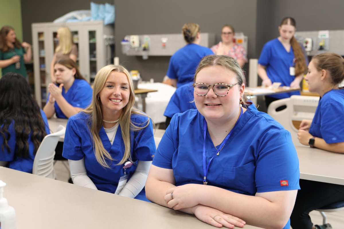 This won't hurt a bit! High school students at last week's sold out #NurseCamp at <a href="/marian_wi/">Marian University</a>, learned advanced skills in Marian's newly-renovated simulation labs, including how to give a shot.  Learn more about Marian's Nursing program here: marianuniversity.edu/campus-program…, #NursesRock