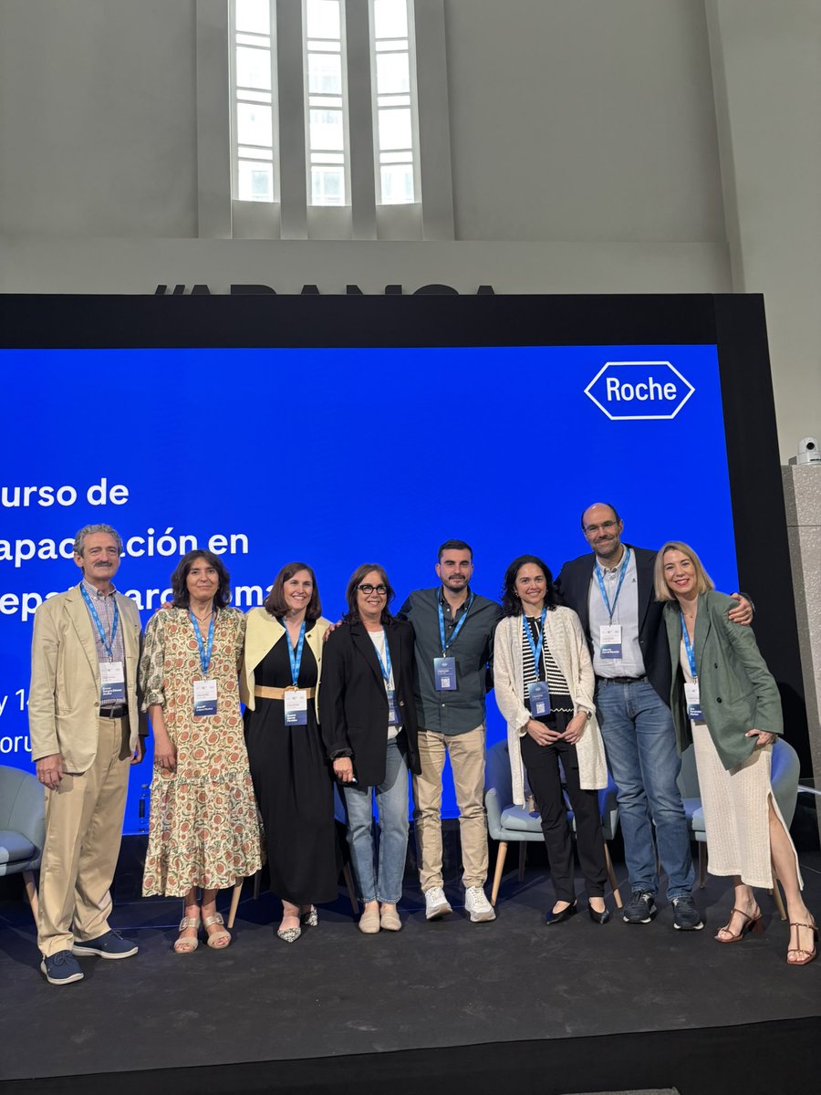 Gracias a todos los ponentes y asistentes y a <a href="/Roche/">Roche</a> por hacerlo posible. Y como no a mi compañero Alberto Carral. # capacitación en hcc