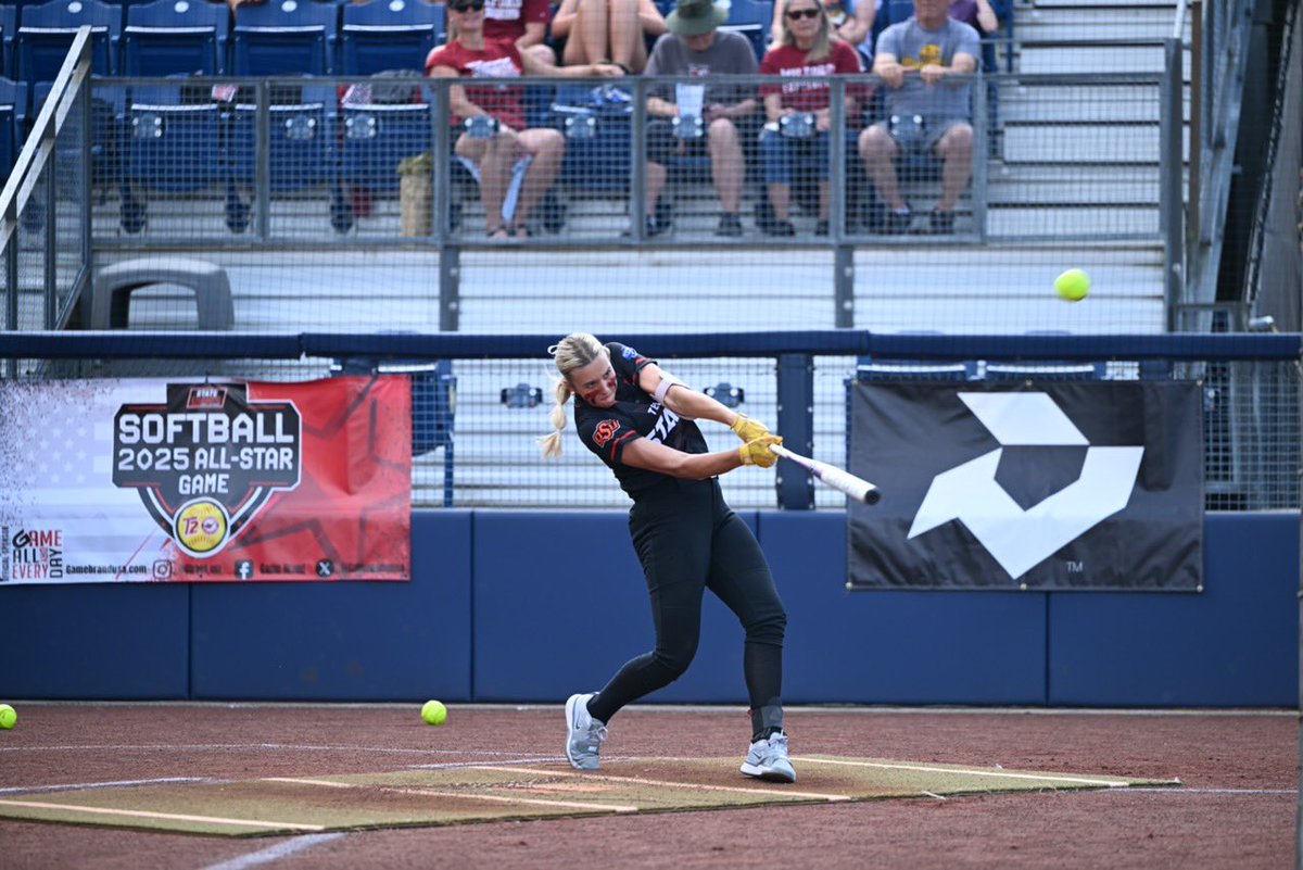 Turnin2 Softball (@turnin2softball) on Twitter photo Aubrey Jones (<a href="/AubreyJones2025/">Aubrey Jones</a>) wins our 1st Annual Homerun Derby in walk-off fashion. Amazing performance by our nine athletes, tune in to see them, and many more, compete in the All Star Game tonight at 6:30pm tonight!
Team Stars ⭐️vs Team Stripes 🇺🇸 <a href="/6/">Adrián Lamo</a>:30
🔗: Aubrey Jones (<a href="/AubreyJones2025/">Aubrey Jones</a>) wins our 1st Annual Homerun Derby in walk-off fashion. Amazing performance by our nine athletes, tune in to see them, and many more, compete in the All Star Game tonight at 6:30pm tonight!
Team Stars ⭐️vs Team Stripes 🇺🇸 <a href="/6/">Adrián Lamo</a>:30
🔗: