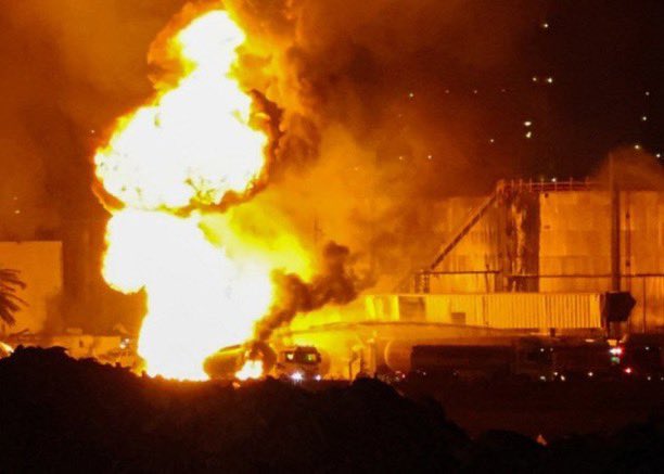 BREAKING: Haifa Refinery Shuts Down After Iranian Missile Strike

Israel’s Bazan refinery group has shut down all operations after a direct Iranian missile strike on its Haifa Bay facility yesterday, causing major infrastructure damage. The announcement came hours before Iran