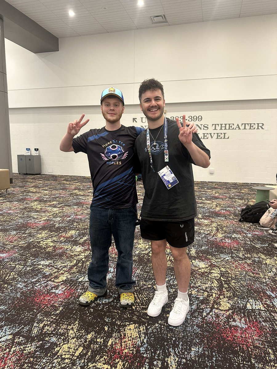 7th at NAIC this year!
Very proud with how much I’ve improved this season. Couldn’t have done it without the help of <a href="/HomeSliceHenry/">HomeSliceHenry</a> 
Very excited going into worlds. 
Loved hanging out with all the amazing people I’ve met through this game! 
Got to meet <a href="/JohnstoneYT/">Johnstone</a> as well 🤭