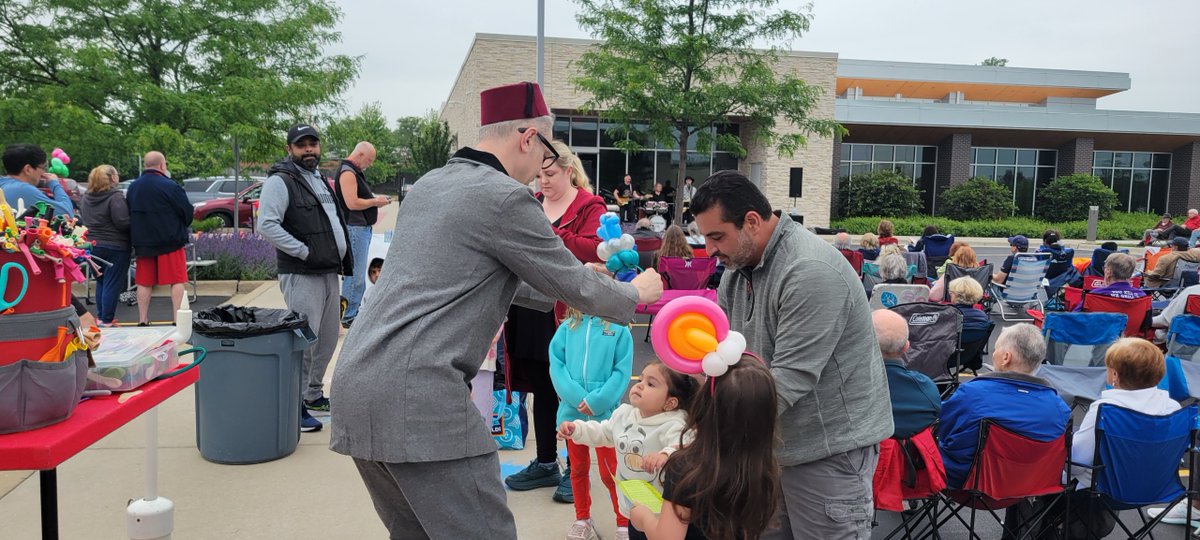 Cook Memorial Public Library District tweet media