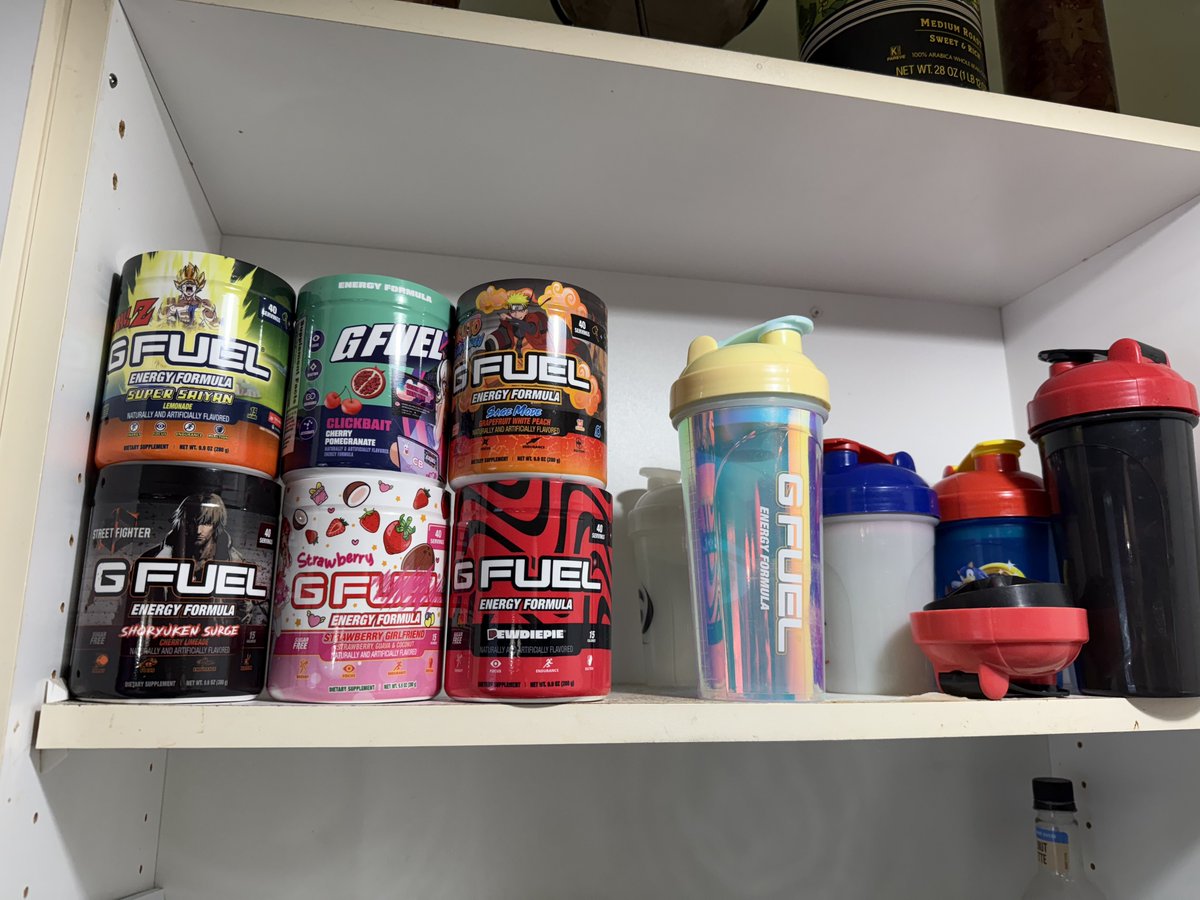 JimsDSM's tweet image. It’s new @GFuelEnergy day. Started off with the Clickbait. Instant S tier flavor. Next to try will be Strawberry GF, then Shoryuken Surge, I’ve had the other 3 before.