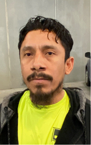 EROSaintPaul's tweet image. ICE St Paul arrested Vicente Montalvo Rodriguez, 42, of Mexico; his criminal history includes a conviction for domestic assault. He’ll remain in ICE custody pending removal proceedings.