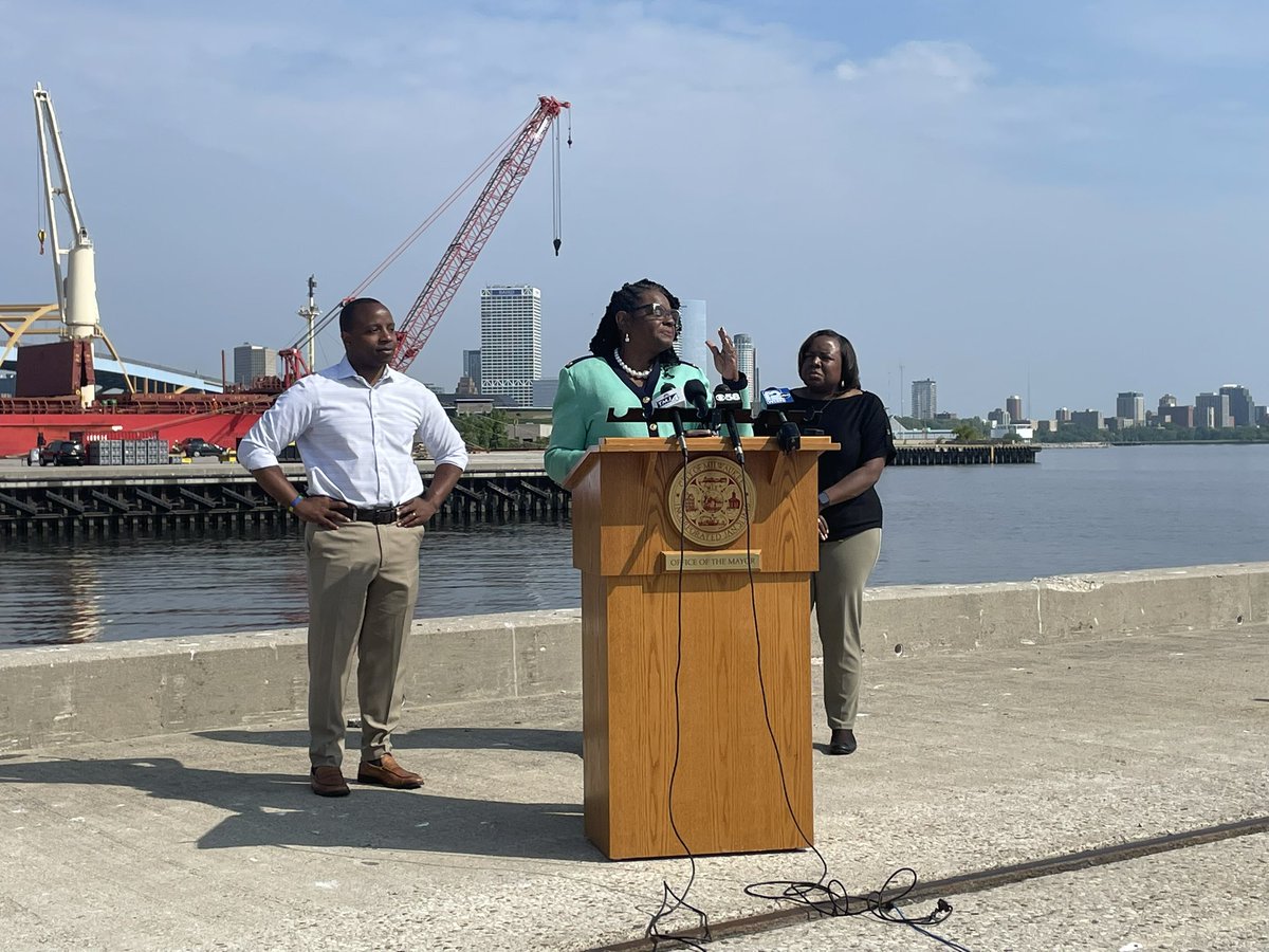 Rep. Gwen Moore (@repgwenmoore) on Twitter photo Today I was proud to celebrate <a href="/PortMilwaukee/">Port Milwaukee</a> contributions to our regional economy & USTR’s recent decision on port fees, which will keep this vital economic engine competitive.
Grateful for partners like <a href="/MayorMKE/">Mayor Cavalier Johnson</a> & <a href="/DavidCrowleyWI/">County Executive David Crowley</a> who help deliver for Milwaukee & the Great Today I was proud to celebrate <a href="/PortMilwaukee/">Port Milwaukee</a> contributions to our regional economy & USTR’s recent decision on port fees, which will keep this vital economic engine competitive.
Grateful for partners like <a href="/MayorMKE/">Mayor Cavalier Johnson</a> & <a href="/DavidCrowleyWI/">County Executive David Crowley</a> who help deliver for Milwaukee & the Great