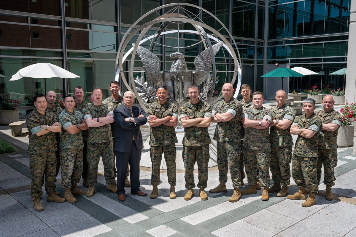 USMCSgtMaj's tweet image. Recently I had the unique opportunity to visit the Defense Threat Reduction Agency. DTRA provides solutions to enable the @DeptofDefense, the U.S. Government, and international partners to deter strategic attacks against the U.S. and its allies.
#Marines #Military #Defense