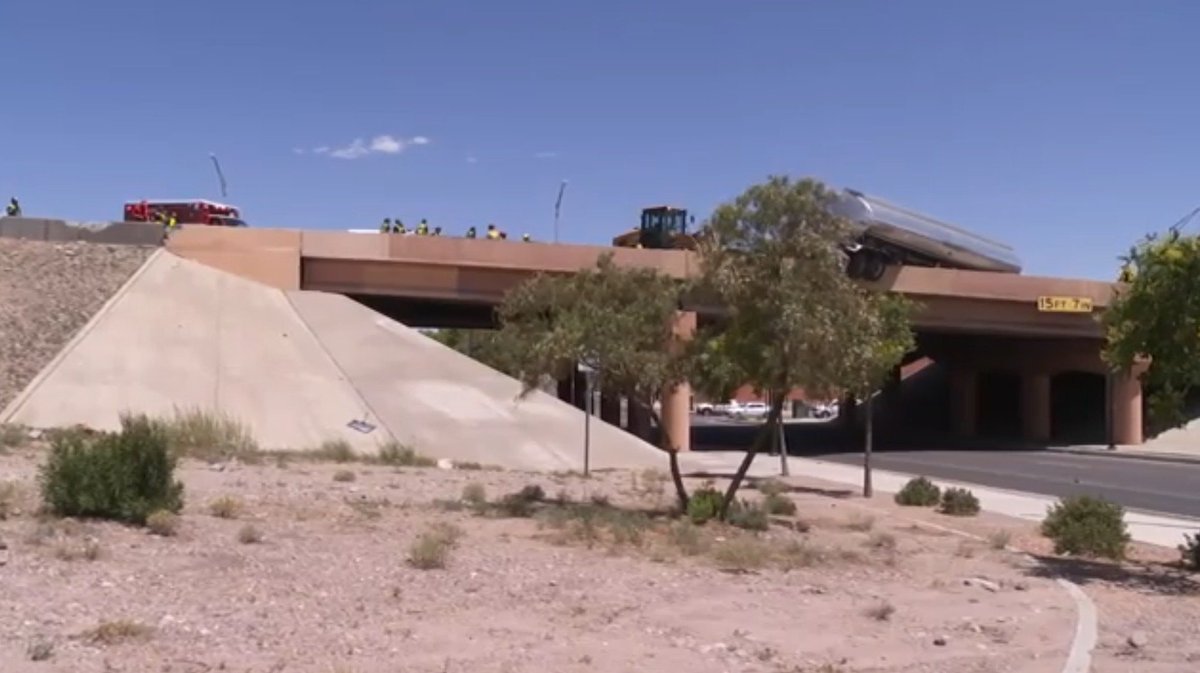 Yikes! <a href="/ABQPOLICE/">Albuquerque Police Department</a> handling this mess on I25 SB at Lead/Coal exit. No clue as to how this happened - or if anyone is hurt.  Most SB lanes closed for now. <a href="/KOB4/">KOB 4</a>