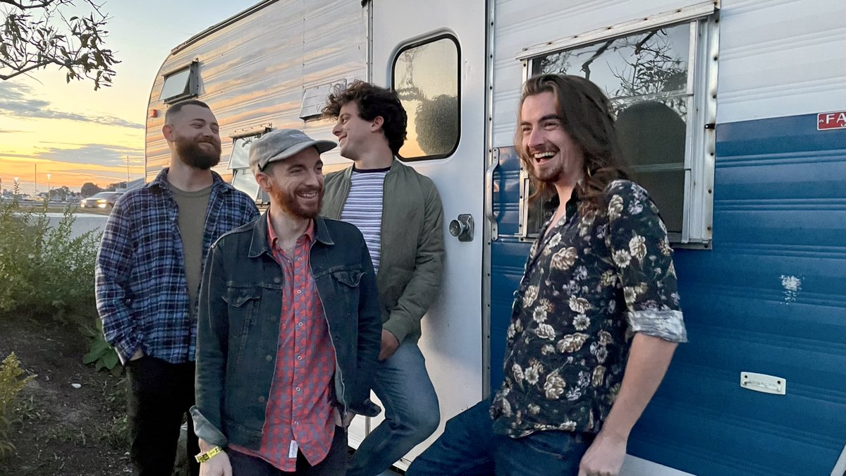 AirTrafficController tweet media