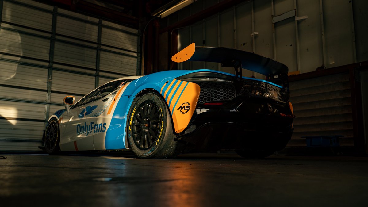 P1Groupe's tweet image. Details 💙4️⃣3️⃣🧡 

🤝 @OnlyFans @watchOFTV 
🛞 @43vogel @MBellRacing 
🔧 @OMSRace @mclaren_orlando 
🏆 @GT4America 

#onlyfans #onlyfansracing #motorsports #racing #omsrace #mclaren #mclarenorlando #mclarencustomerracing 
#gt4 #p1groupe
