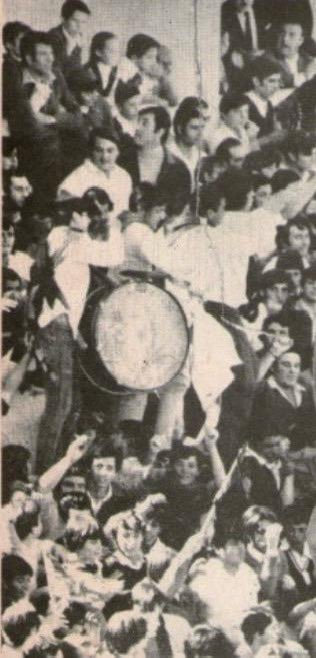 Año 1970…Retumba el bombo en la Barra Leprosa…Alentando, como toda la vida…