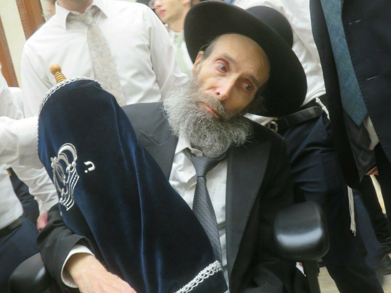 Yossi_Feld's tweet image. ברוך דיין האמת: הגאון האדיר רבי ישראל סוקל זצוק"ל מראשי ישיבת בית מדרש עליון
ובעל המחבר 'קונטרס השיעורים' על הש"ס,