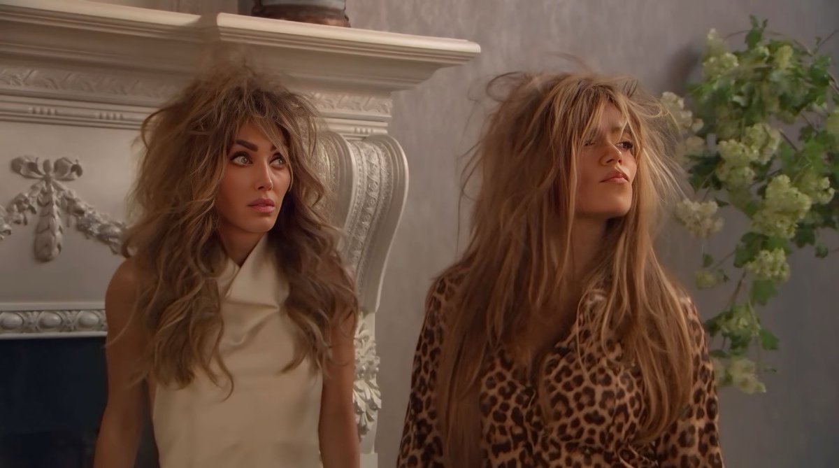 OskarOficial's tweet photo. Jajaja amo estoy caray. 
Me encanta @Anahi @karolg 

#TROPICOQUETA 20 de Junio

ANAHÍ X KAROL G https://t.co/R7WEbYCMcl