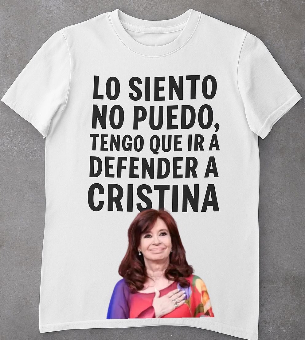 Disculpen si causo envidia pero ya tengo el traje de gala para la revolución🙌.