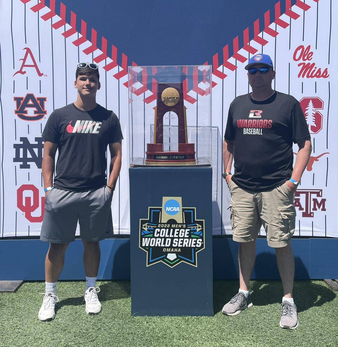 jwwarne80's tweet image. In 2022, I went to Omaha with my son @DerekLebron as a fan. This weekend we got to see him as a member of @RacersBaseball in the @NCAABaseball World Series!
@am_warne @RP_Athletics @RLC_Baseball @pughgrant @RickSemmler @cmog15