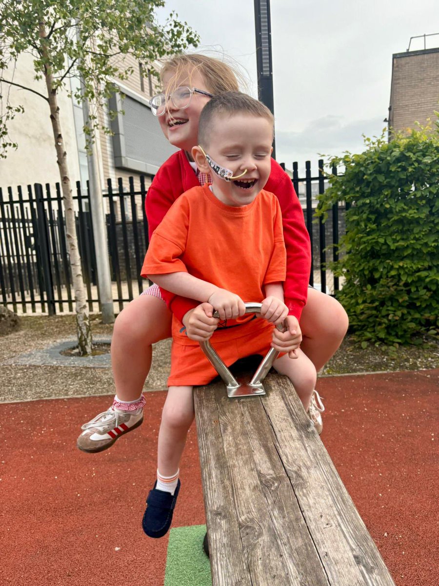 WeeTommysJrny's tweet image. Nothing keeps TOMMYS spirits down , chest infection antibiotics loaded up allowed to the park at the sick kids having a ball 

He could teach us all a lesson @GBXANTHEMS @djsuziemcguire @SKC_UK @SU2CUK @andypingu1888 @sumobhoy1967 gofundme.com/f/tommys-neuro…