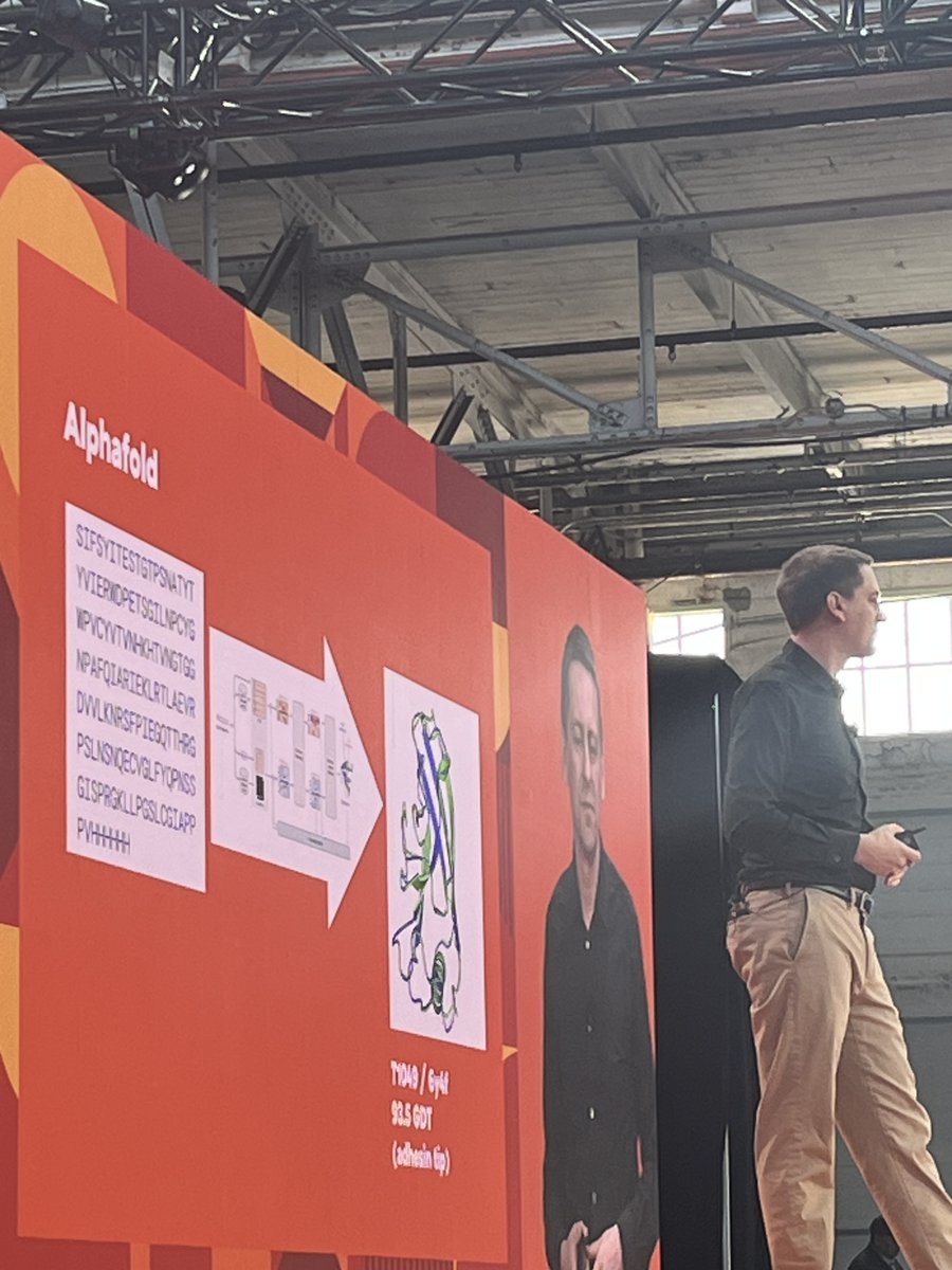 Great seeing <a href="/JohnJumperSci/">John Jumper</a> talk proteins 🧬🍗 at the <a href="/ycombinator/">Y Combinator</a> AI startup school

Here are some takeaways: