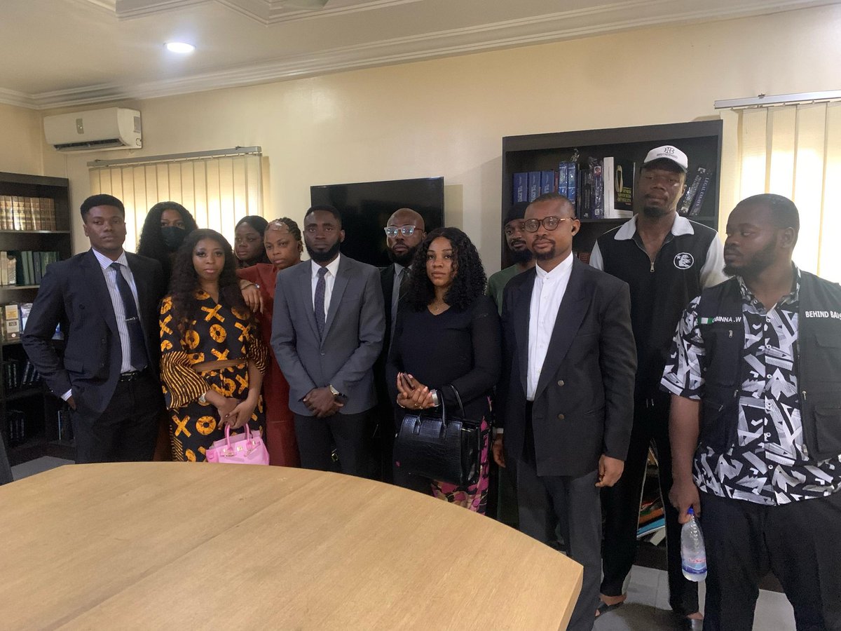 HavenFoundatn's tweet photo. Haven360 Foundation condemns brutal assault on women at Black Box Lounge. We're supporting victims &amp; pursuing justice. #Haven360Foundation #BlackBox #HumanRights #UnitedNationsSDGs #JusticeForVictims https://t.co/AhOFZY6tZh