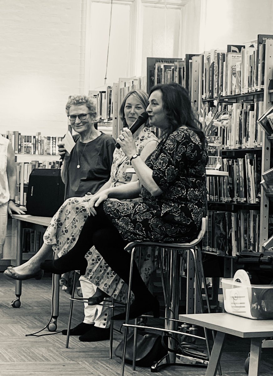 Many thanks to the wonderful <a href="/DurningLibrary/">Durning Library SE11</a> for hosting our <a href="/GarlicAndPearls/">Garlic & Pearls</a> talk tonight, and many thanks to all those who came along to <a href="/SuzanneRaine2/">Suzanne Raine</a> and <a href="/murielzagha/">MURIEL ZAGHA</a> discuss their cultural podcast adventure and the subtleties and surprises of Frenchness and Britishness.