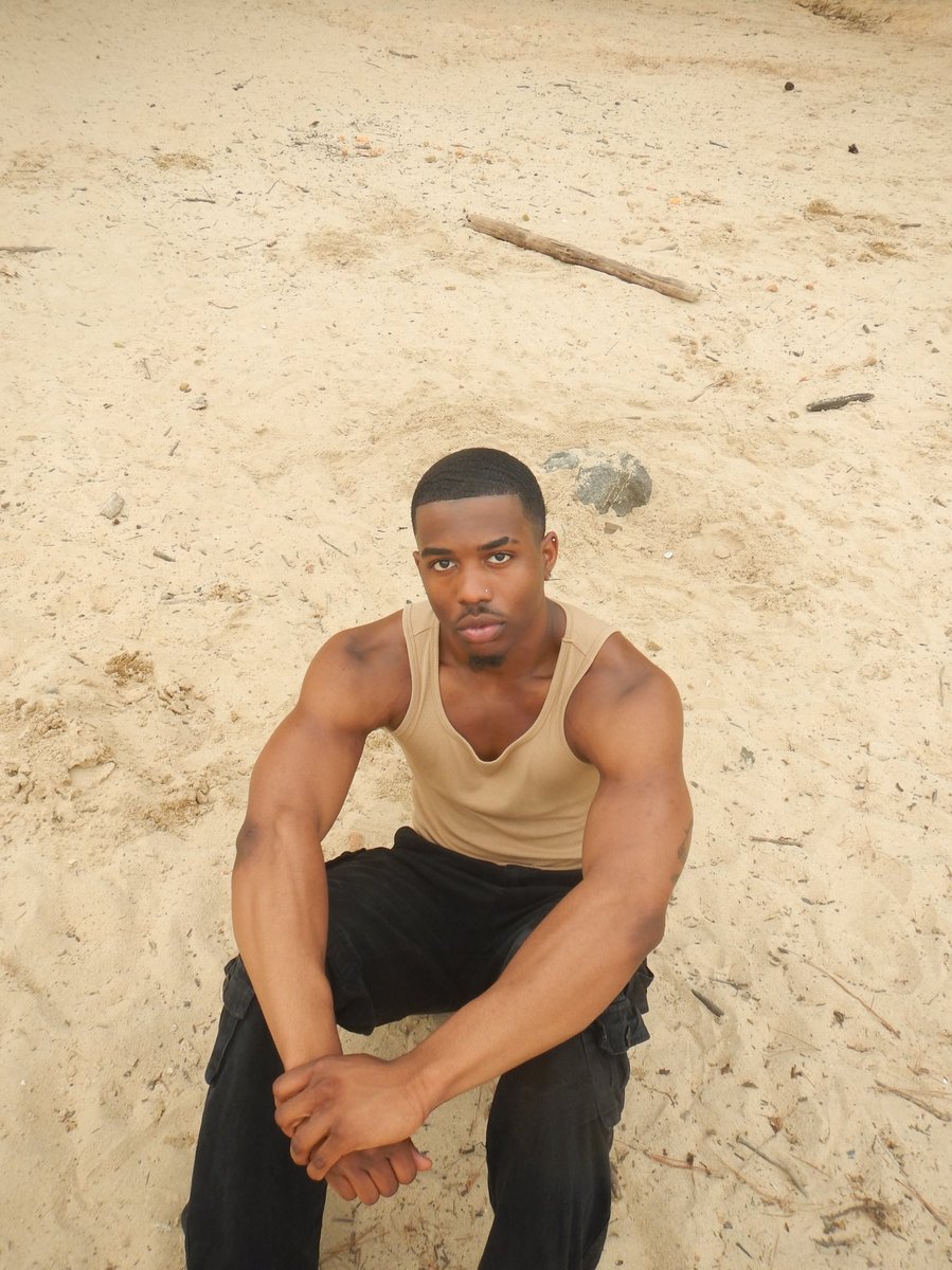 Moe (@_mauricehickman) on Twitter photo 