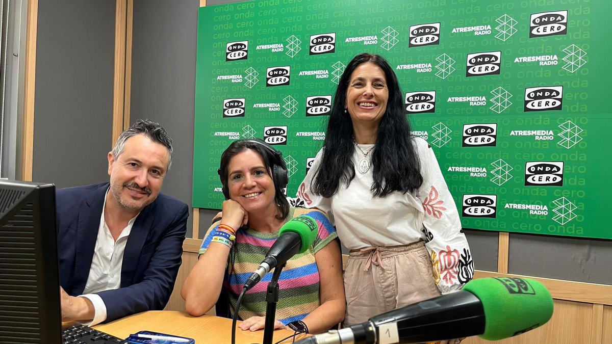 Claves de Málaga en Tertulia 🎙️🗞️ <a href="/OndaCeroMalaga/">Onda Cero Málaga</a> 📻. Lo de hoy, bajo el mando de <a href="/naranjoisabel/">Isabel Naranjo</a> y con <a href="/JavierG_Leon/">Javier García León</a> 👉ondaondamalaga-tertulia-16062025_202506166850258ecf3ee62af1e7af23.html