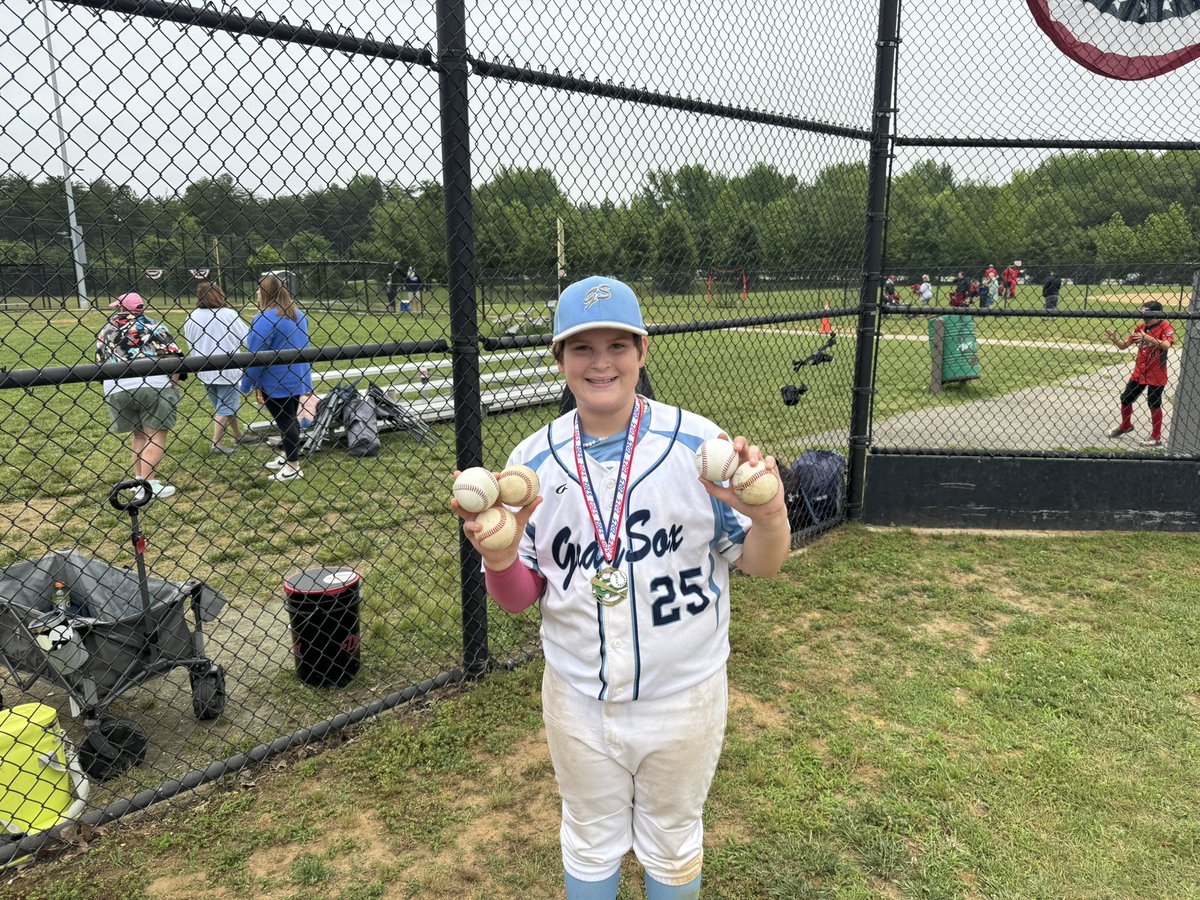 NVRstrkoutLOOKN's tweet image. Hit 5 Home Runs yesterday in the AABC tournament, 3 in the championship game. Came home with the championship 🏆@GraysoxBaseball