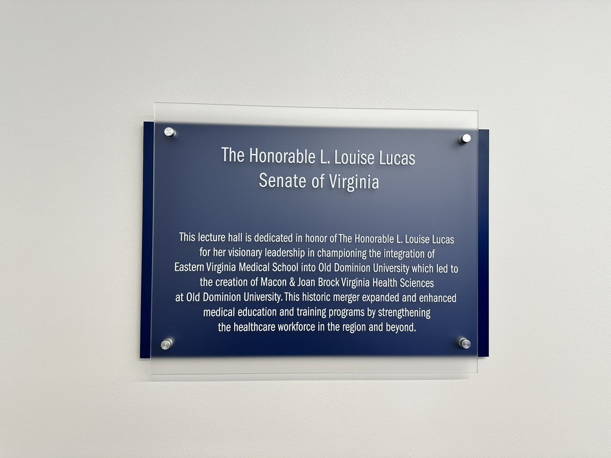 L. Louise Lucas tweet media