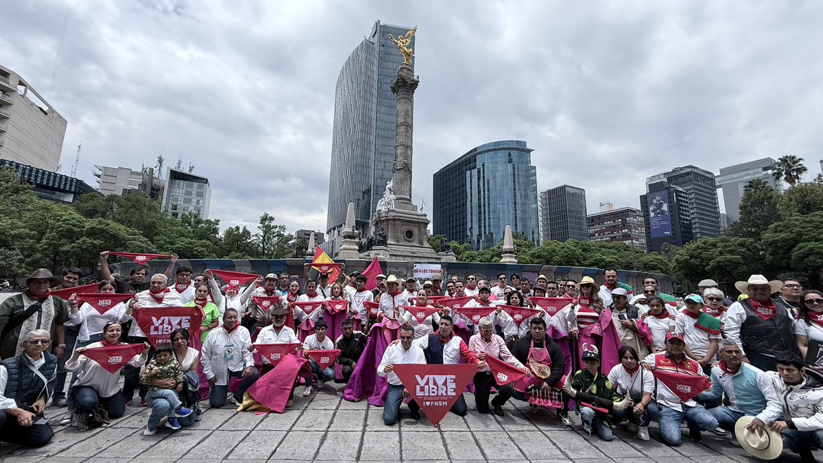 Un fin de semana increíble ! Jugando Petanca y FlashMob con la UpBa y Vive Libre
