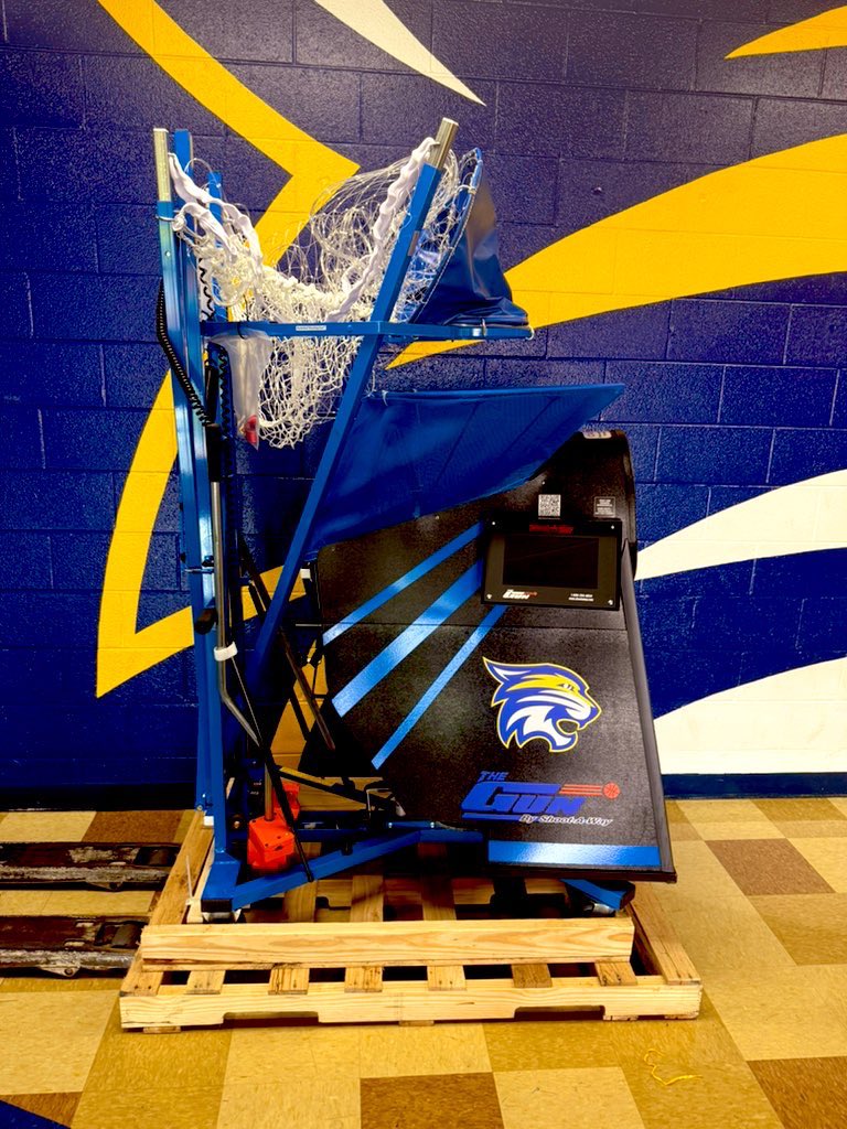Coach Patton (@dustinpatton10) on Twitter photo Santa Claus made a June trip to DCA today. Fired up for the girls to get work in on the <a href="/shootaway/">Shoot-A-Way</a>! Santa Claus made a June trip to DCA today. Fired up for the girls to get work in on the <a href="/shootaway/">Shoot-A-Way</a>!