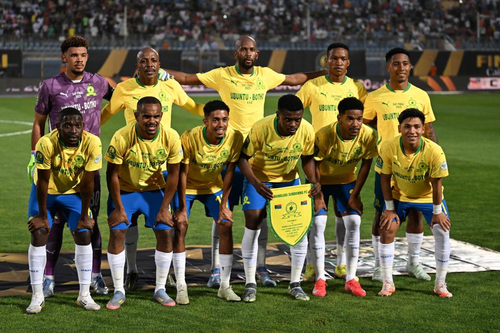 𝗠𝗔𝗧𝗖𝗛𝗗𝗔𝗬 ‼️

🇿🇦 Mamelodi Sundowns 🆚 Ulsan HD 🇰🇷

⏰ Kick Off: 00:00 (18 June)

RT to wish the PSL champions good luck!
