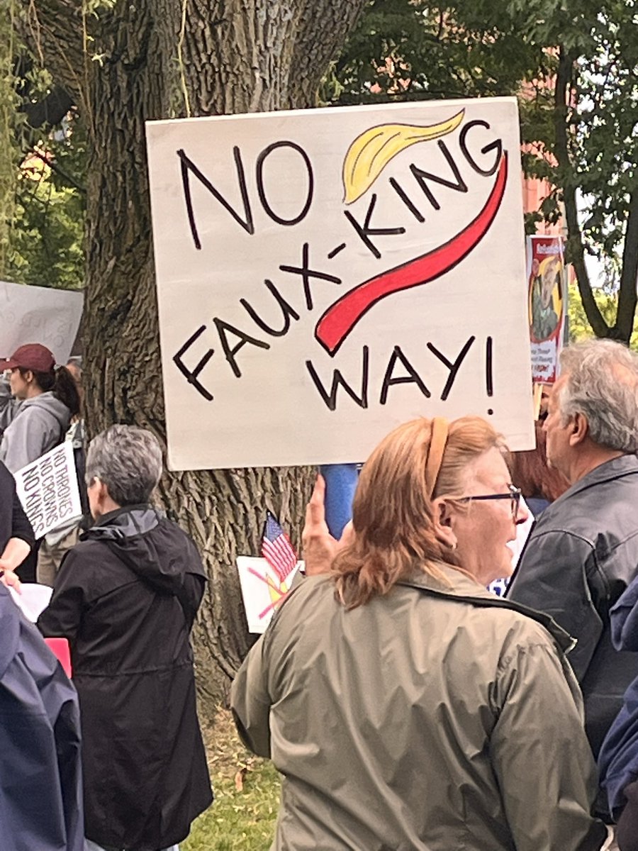 JADenney's tweet photo. Two rallies, one message https://t.co/FK6onAORQ6