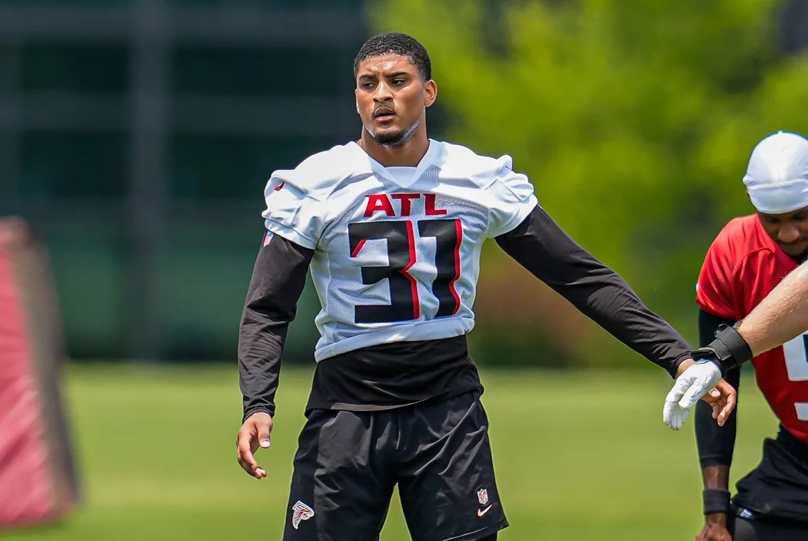 Future defensive player of the year 😤

The one and only Xavier Watts 3️⃣1️⃣

#Dirtybirds #Riseup