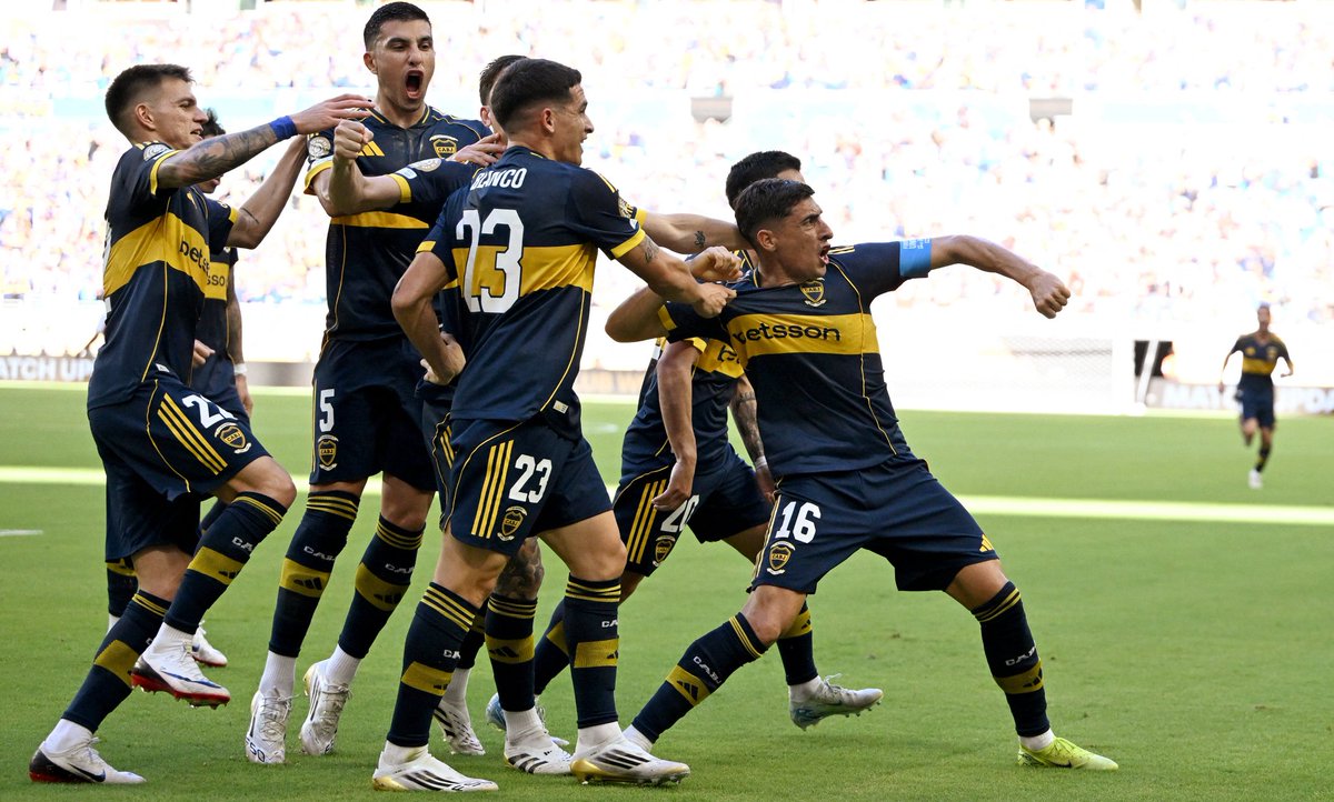 El segundo Xeneixe 🟡🔵 en menos de media hora de partido
#BocaJr 2 - 0 #Benfica

#MundialClubes