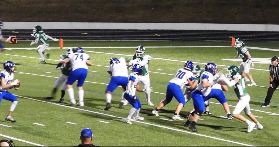 MasonHolt27's tweet image. Full 2024 varsity season film review at Right Tackle:
237 pass sets
0 sacks allowed
6 QB pressures allowed
2.5% pressure rate
Thanks to my man @BrodyNorman15 for a quick release and my brothers in the trenches @case_rhine62 @RAD2025 @CarlosJaviChic, @JTronsgard77 @crisco68853