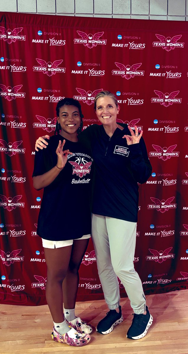 Amiyah_d23's tweet photo. Grateful for the opportunity to learn, compete, and grow at Texas Woman’s University Elite Camp! Thank you to the coaching staff and players for the knowledge and hospitality. Ready to keep working and building on what I’ve learned.  
 @TWU_Basketball https://t.co/I9rZivr70b