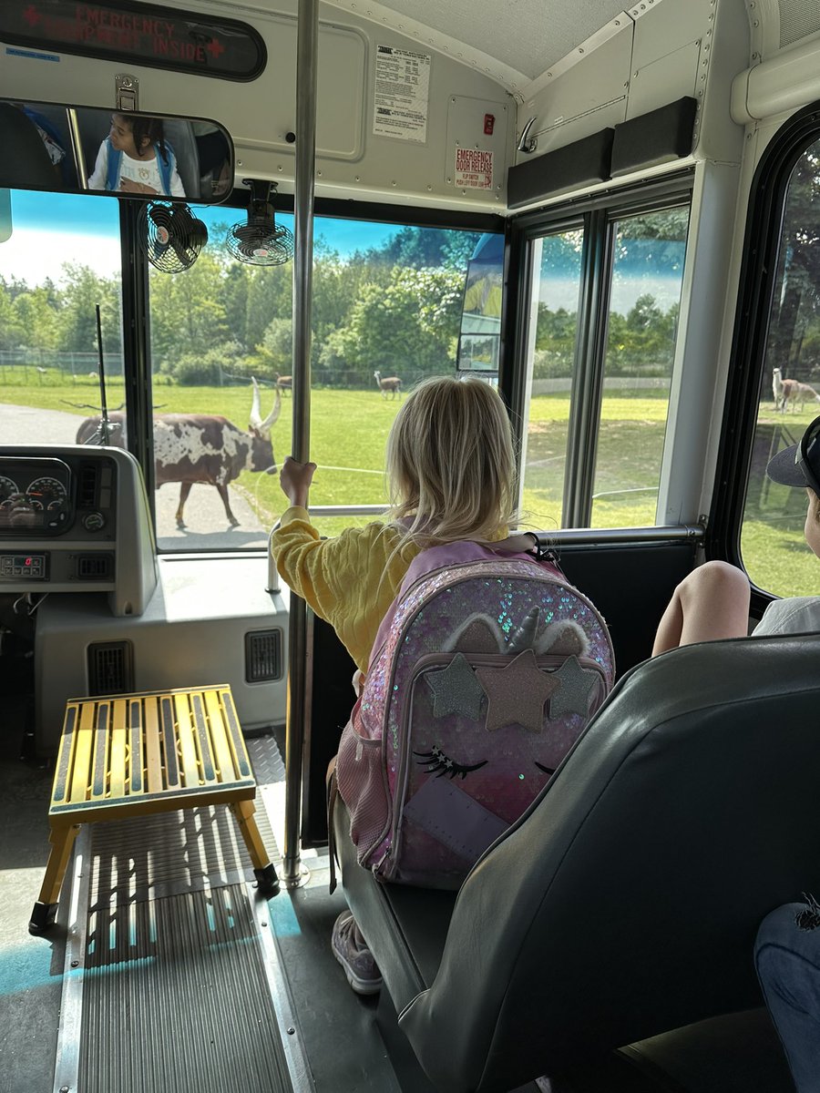 Miss.Elliott tweet media