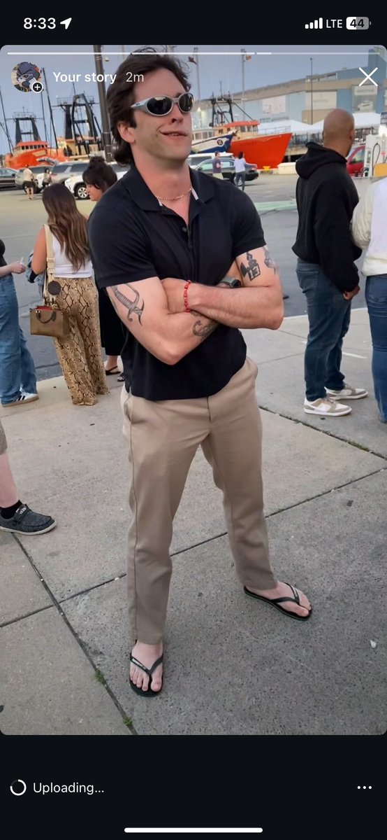 25yroldloser's tweet photo. “Is it not clicking to you that I am standing on business ?” https://t.co/2g9bBoSsjU