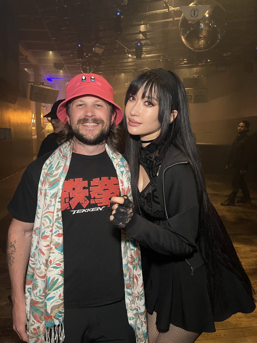 DeagleDave_'s tweet photo. @MarieVaunt since you put on such a great show the other night at the Q nightclub, I suppose I can give you a free Tekken lesson sometime, I play Alisa! https://t.co/0Jfkl5St1o