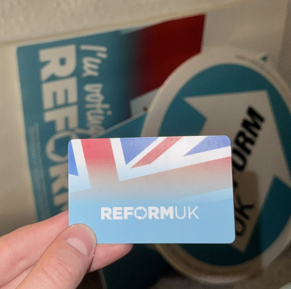 MattJSmith's tweet image. To all those out there fretting about our drop in membership, fear not…
Vast numbers of renewals are due, and so for those who don’t choose auto-renewal theirs will temporarily expire.
We are still growing fast and will probs overtake Labour by September! 🩵🇬🇧
@reformparty_uk…