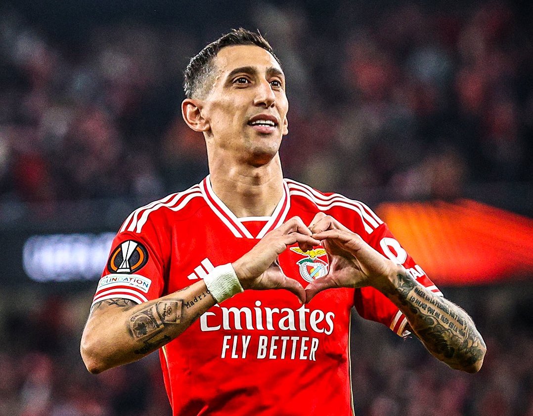 HAY PARTIDO EN #MIAMI...Ángel Di María puso el descuento del #Benfica por la vía del penal
#BocaJr 2 - 1 #Benfica
#MundialClubes