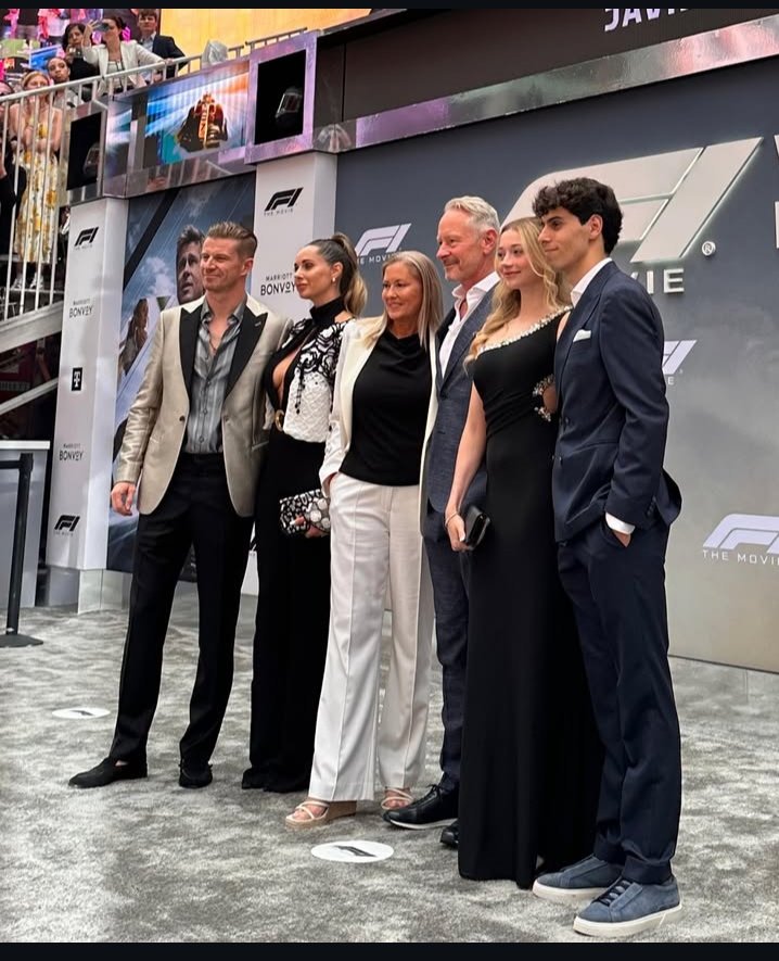 infohulkenberg's tweet photo. 📷🟣 nico en Instagram:
"F1 Movie Premiere at the Times Square
Pretty cool😎 @/f1" https://t.co/zugiWyXMqm