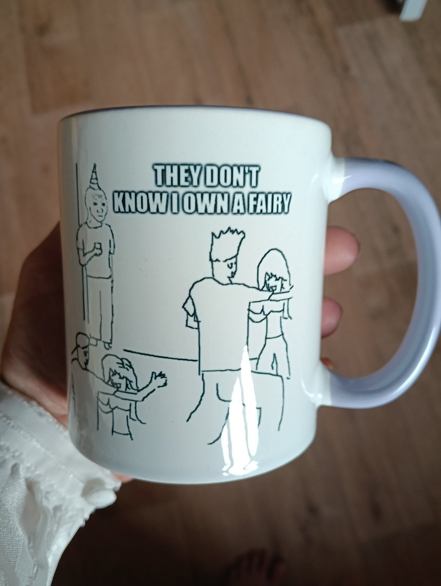 TheFairies_'s tweet image. Who loves the new @FairyFrensX mugs?!
👍🏼 

😂 @nfttink loves a meme