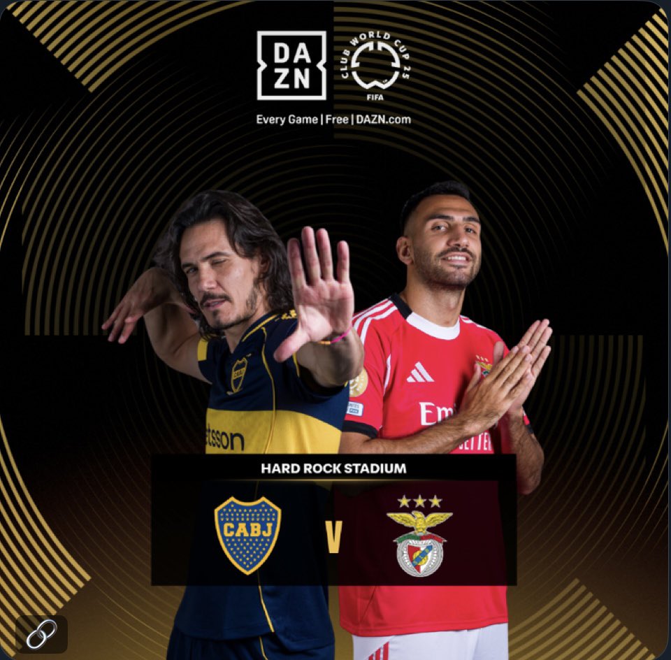 Tres goles, patadas criminales cada veinte segundos, lesionados, jugadores encarándose, un penalti, un expulsado, siete de añadido, la afición de Boca sin parar de cantar. Primera parte historia en mis libros.
